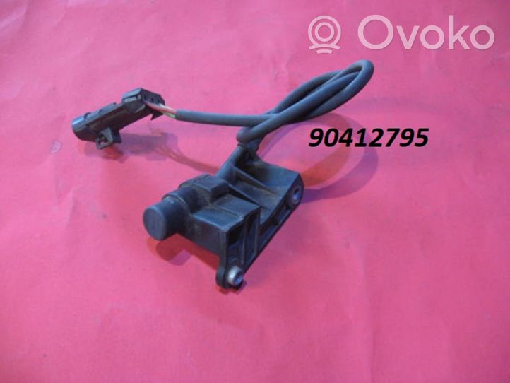 Opel Vectra A Sensore di posizione albero a camme 90412795