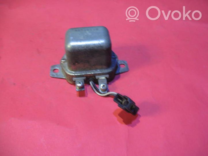 Mitsubishi Galant Glow plug pre-heat relay DX8201