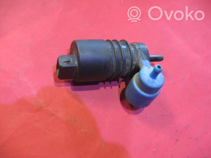 Opel Omega B2 Pompe de lave-glace de pare-brise 090586632