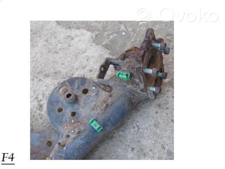 Volkswagen PASSAT B5 Rear axle beam 8E0927807