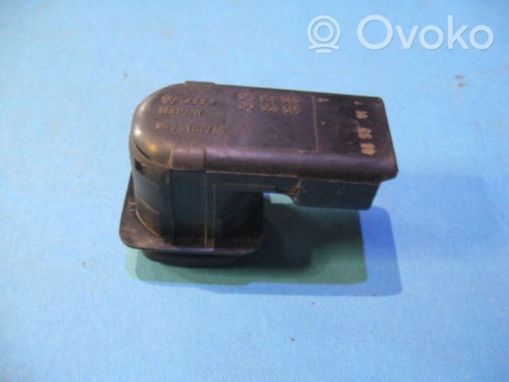 Volkswagen PASSAT B3 Wing mirror switch 3A1959565