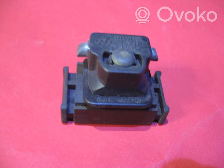 Audi 80 90 B2 Glove box lock 171857131