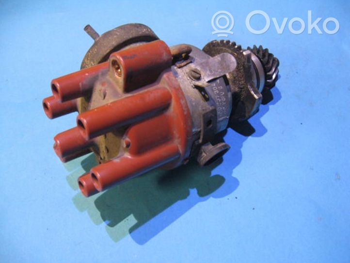 BMW 3 E30 Spinterogeno Spark 0237304024