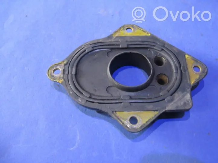 Volkswagen Polo II 86C 2F Support carburateur / injection monopoint 05012961A
