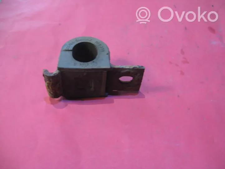 Seat Alhambra (Mk1) Supporto per boccola della barra antirollio, posteriore 109599