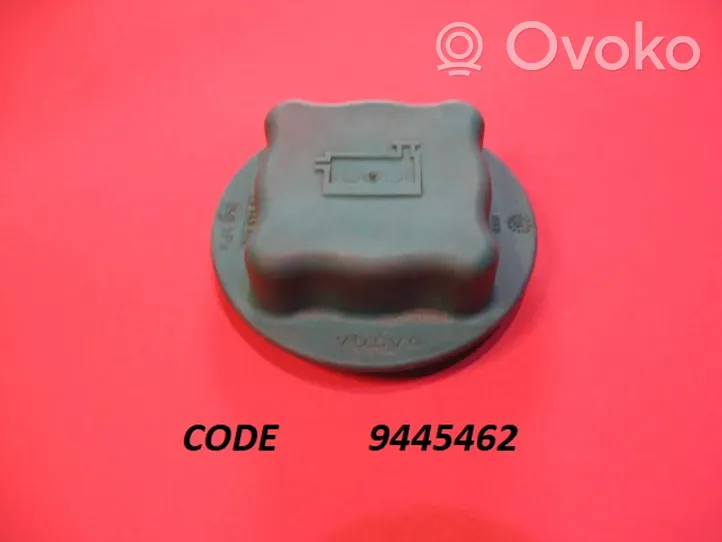 Volvo 440 Vase d'expansion / bouchon de réservoir de liquide de refroidissement 9445462