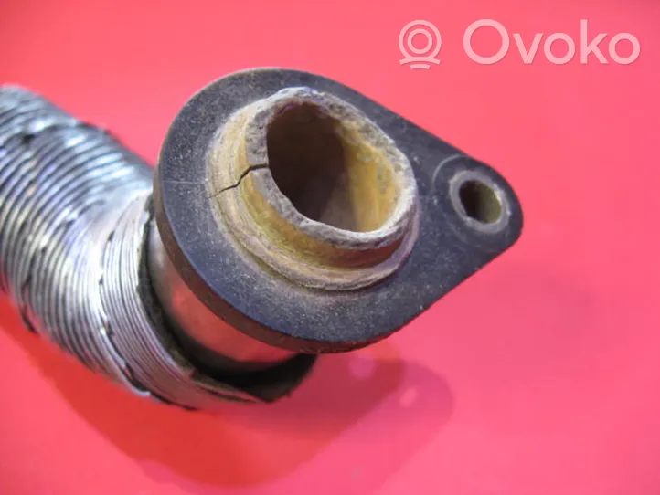 BMW 1 E81 E87 Tuyau de liquide de refroidissement moteur 7501427