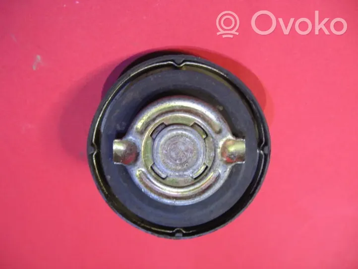 Opel Calibra Tappo del serbatoio del carburante BLAU