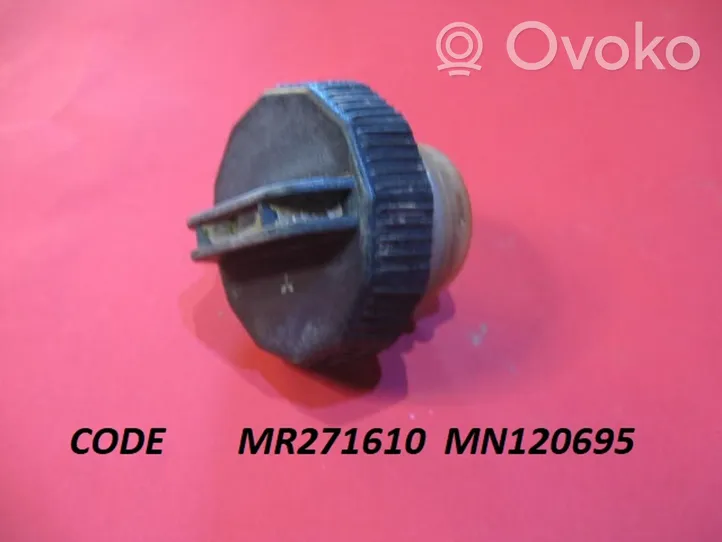 Hyundai Accent Tappo del serbatoio del carburante MR271610