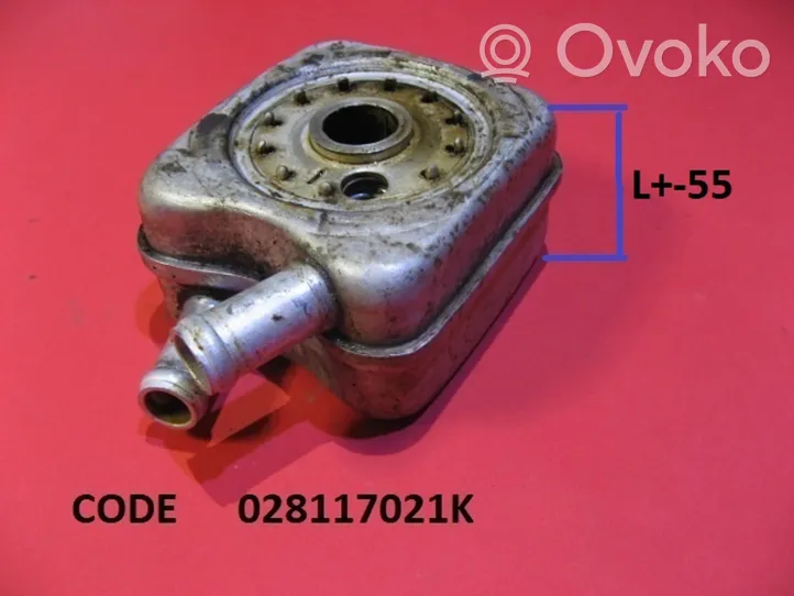 Volvo S60 Supporto di montaggio del filtro dell’olio 028117021K