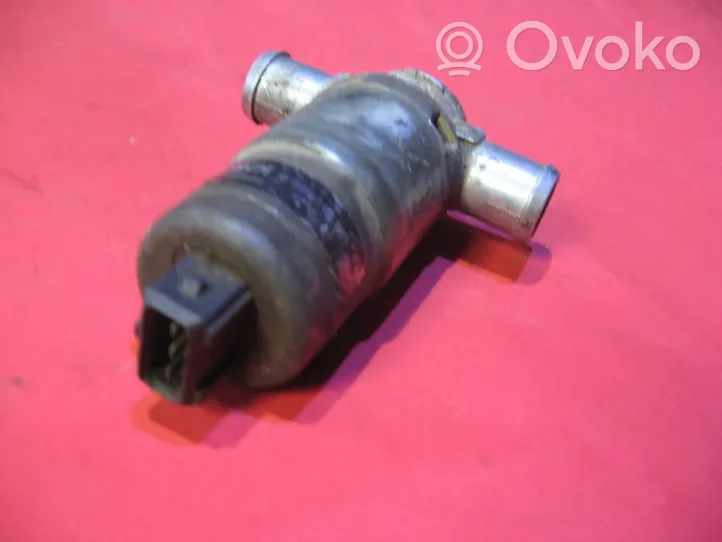 BMW 3 E30 Valvola di regolazione del minimo 0280140501