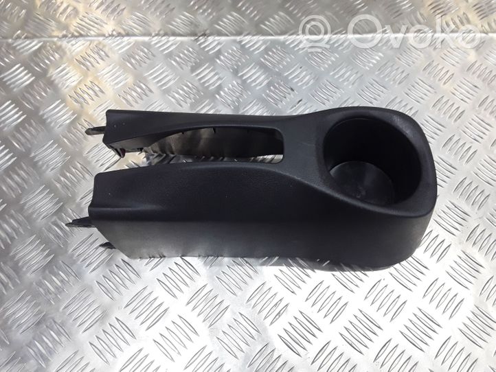 Toyota Aygo AB40 Uchwyt na kubek deski rozdzielczej 1388658X