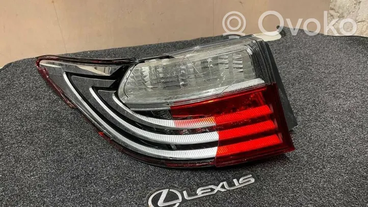 Lexus ES 300h Задний фонарь в кузове 8156133560