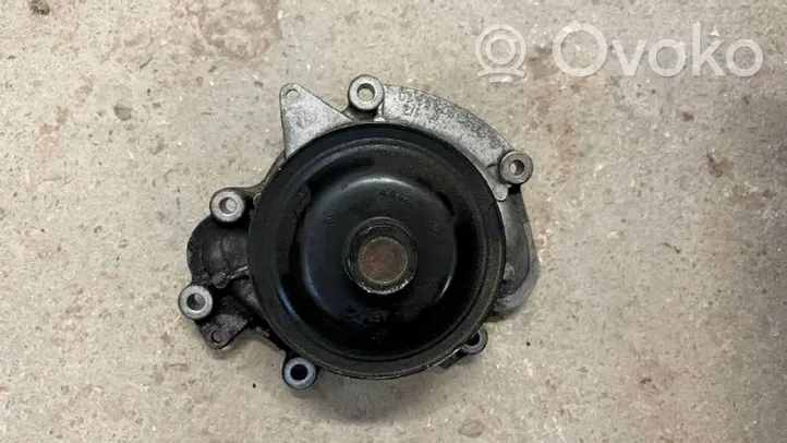 Mercedes-Benz ML W166 Pompe de circulation d'eau R6422013110