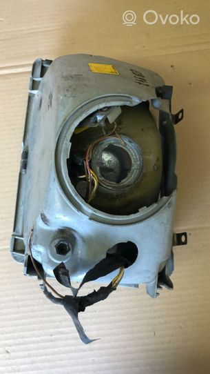 Opel Senator B Lampa przednia 90045096DJ