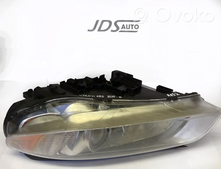 Volvo S80 Lampa przednia 31283915