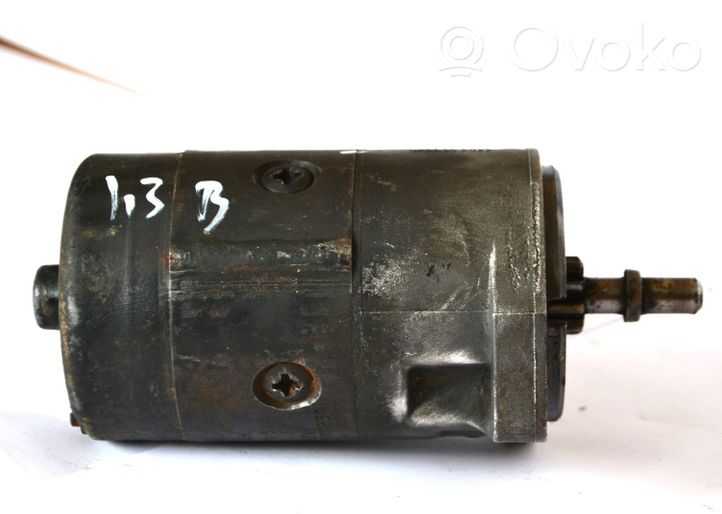 Volkswagen Golf II Starter motor 036911023G