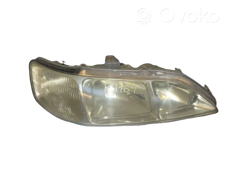 Honda Accord Lampa przednia 331051AE010M1