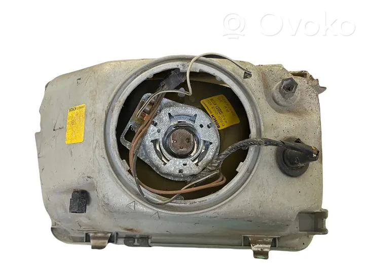 Opel Senator B Lampa przednia 0301063101