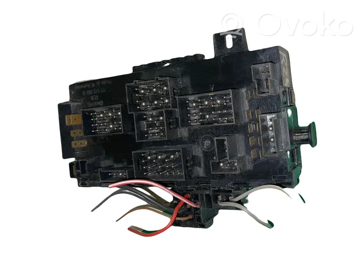 Volkswagen Golf II Fuse module 171941813D