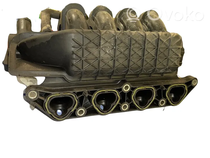 Volkswagen Golf IV Intake manifold 036129711FM