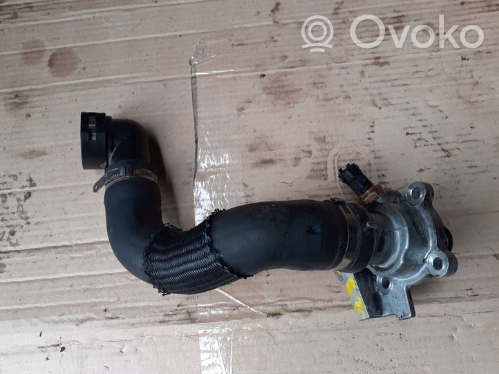 Fiat Ducato Termostaatin kotelo 5801698831