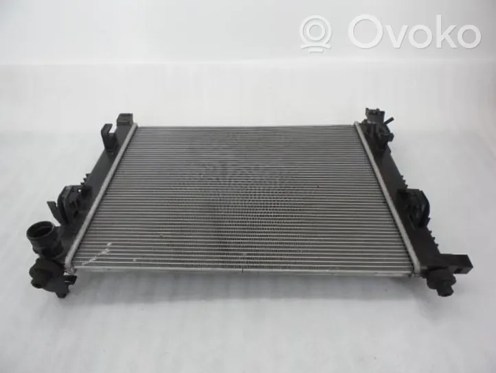 Renault Clio IV Radiateur de refroidissement 