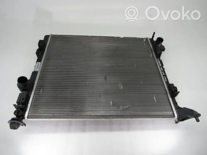 Nissan Qashqai Радиатор охлаждающей жидкости 