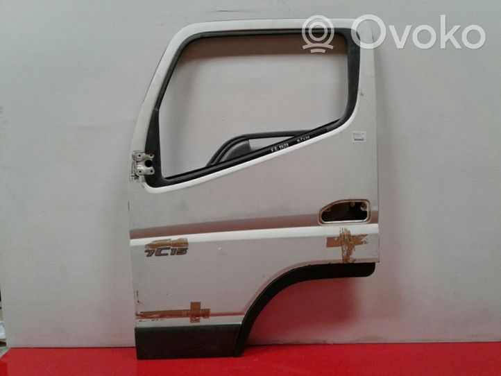 Mitsubishi Carisma Front door 