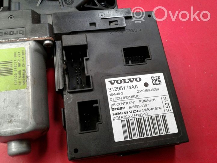 Volvo C30 Moteur de lève-vitre de porte avant 