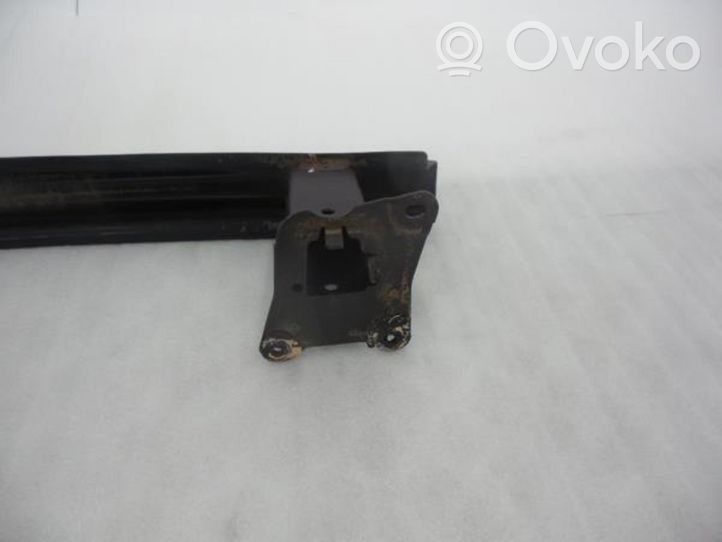 Volkswagen Golf V Traversa di supporto paraurti posteriore 