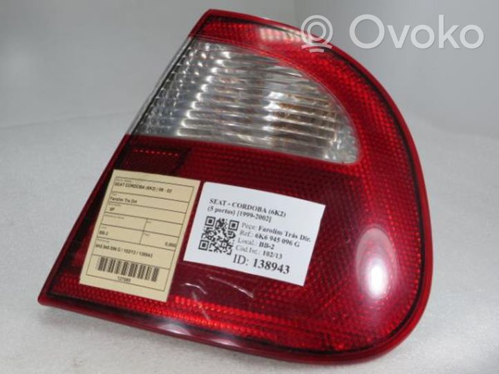 Seat Cordoba (6K) Lampy tylnej klapy bagażnika 