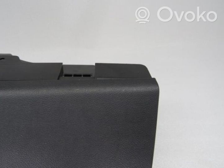 Opel Astra K Panel drawer/shelf pad 