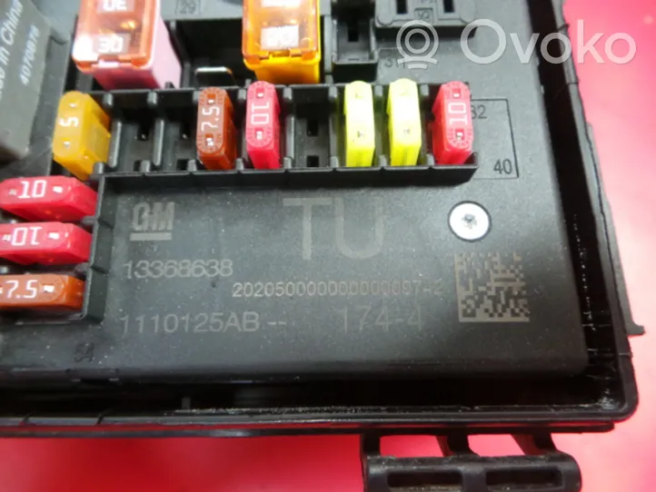 Opel Astra J SAM control unit 