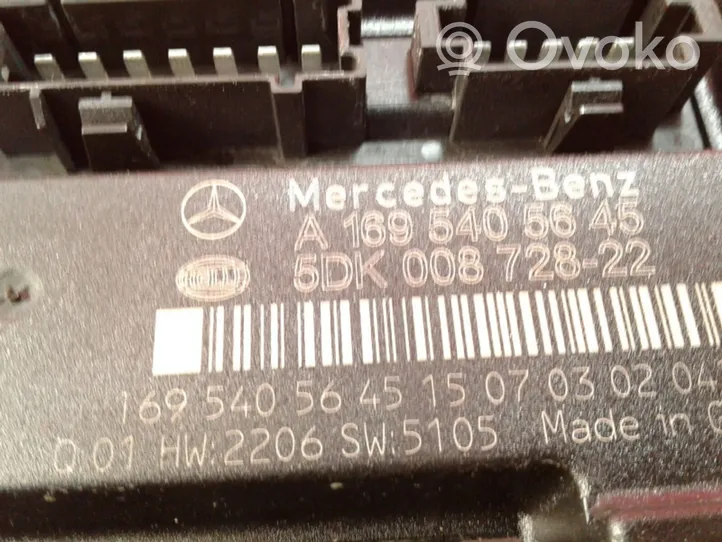Mercedes-Benz A W169 Sulakerasia 