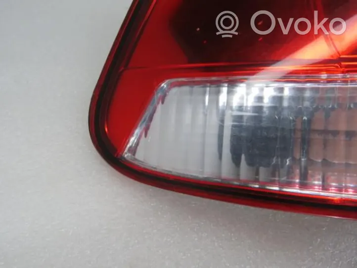 Volkswagen Golf VI Tailgate rear/tail lights 