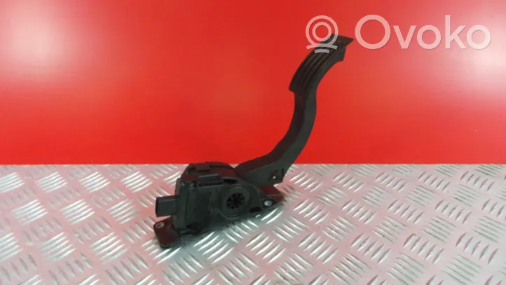 Volvo V40 Cross country Pedal assembly 