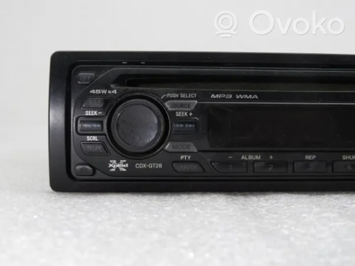 Dacia Sandero Radio / CD-Player / DVD-Player / Navigation 