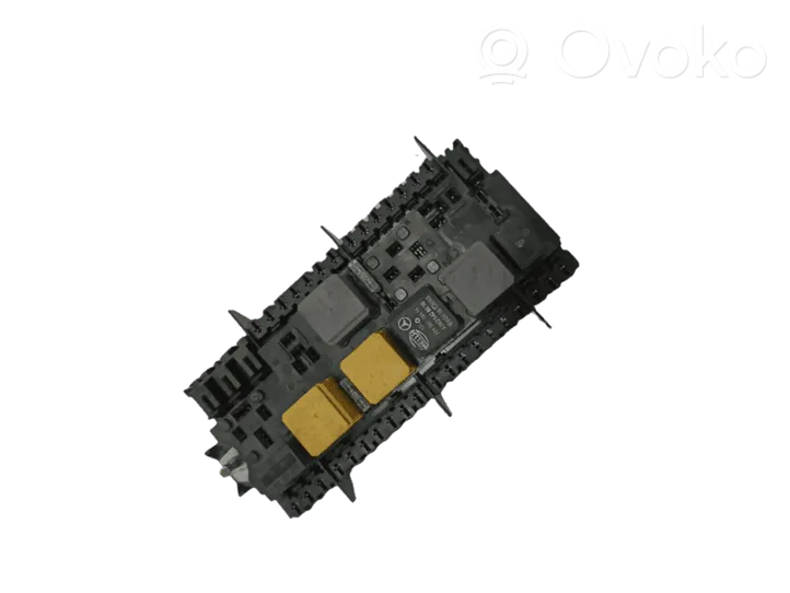 Mercedes-Benz A W176 Moduł / Przekaźnik wycieraczek 