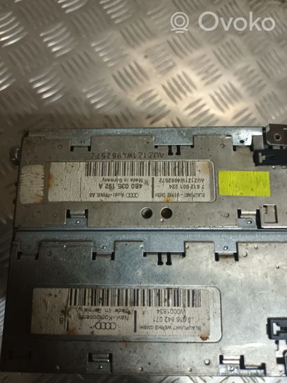 Audi A6 S6 C5 4B Monitori/näyttö/pieni näyttö 9618842071