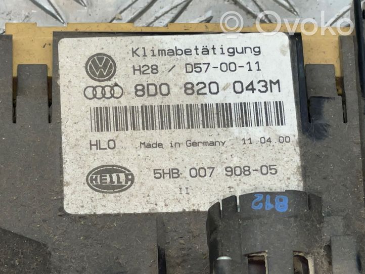 Audi A4 S4 B5 8D Panel klimatyzacji 8d0820043m