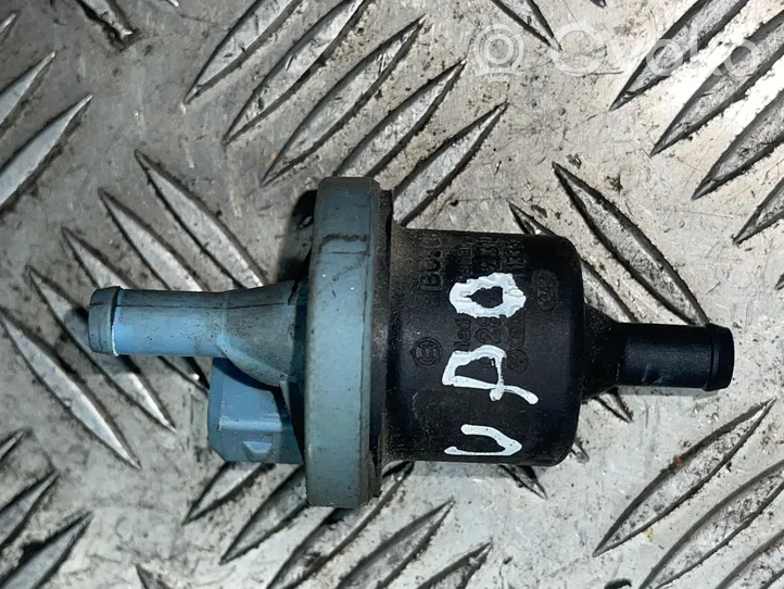 Volkswagen Lupo Valve vacuum 051133511