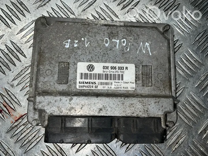 Volkswagen Cross Polo Engine control unit/module 03E906033R