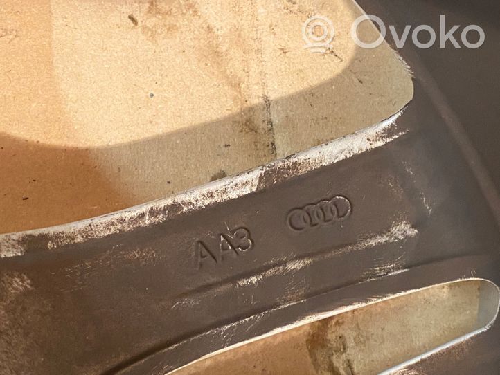 Audi A4 S4 B9 Felgi aluminiowe R17 8W0601025P