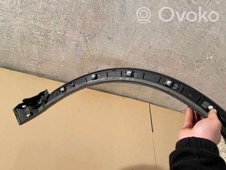 Audi Q3 8U Rivestimento passaruota anteriore 8U0853717A