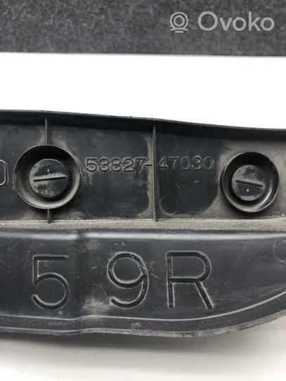 Toyota Prius (XW30) Panel wykończeniowy błotnika 5382747030