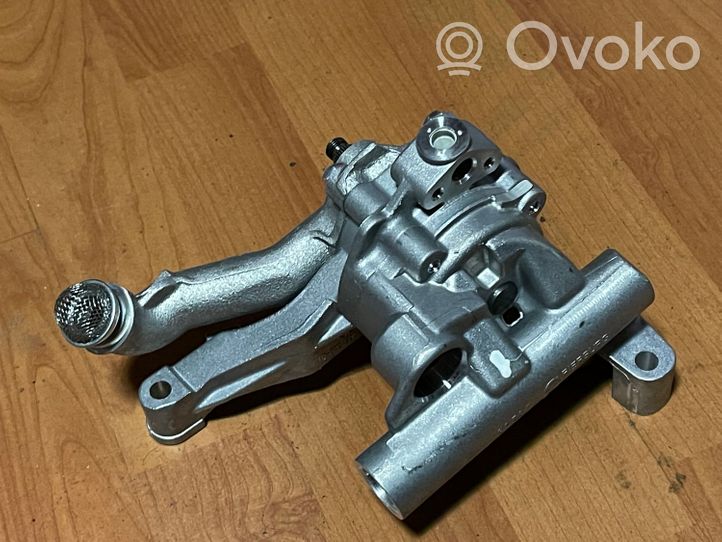 BMW M3 Oil pump 7834308