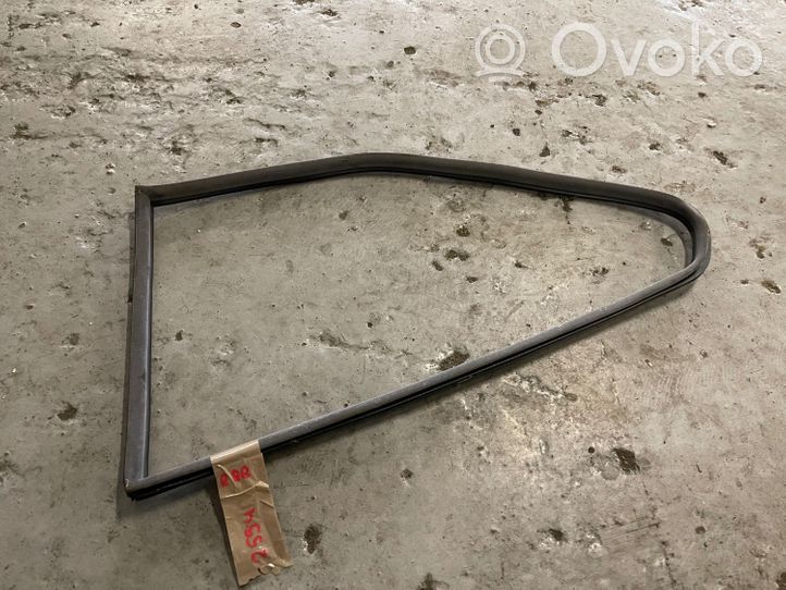 BMW 3 E36 Joint d'étanchéité de corps de porte coulissante 51361977497