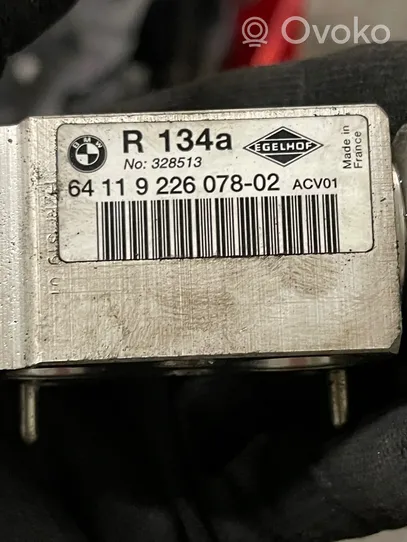 BMW X3 F25 Zawór rozprężny klimatyzacji A/C 9226078