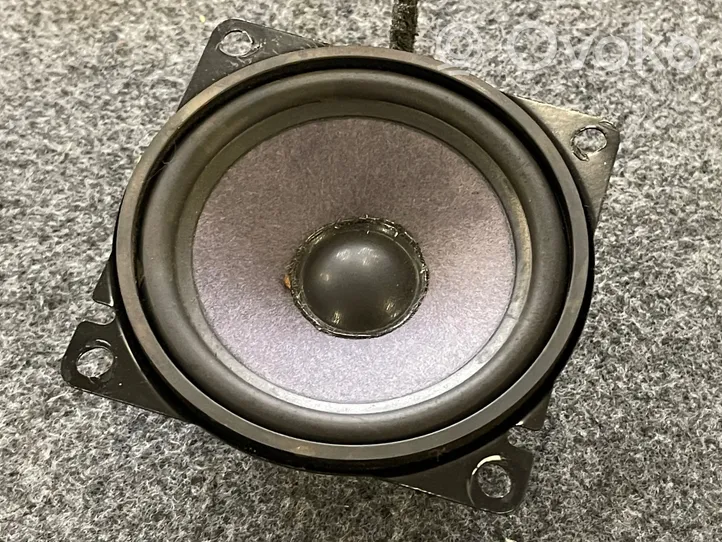 BMW Z3 E36 Subwoofer 65138386425